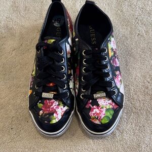 GUESS Women's Black Floral Sneakers
